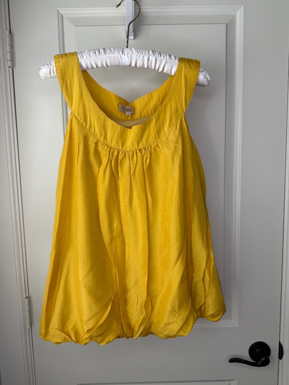 PIKO 1988 Yellow 100% Silk Bubble Hem Sleeveless Top Size Small